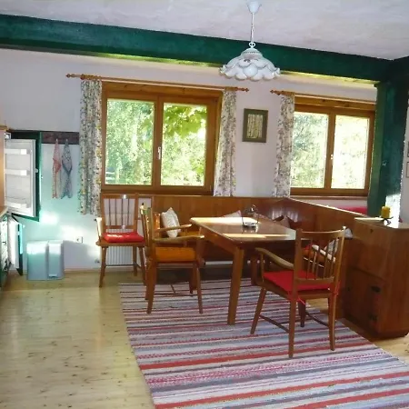 דירה Almhaus Tschamutsch
